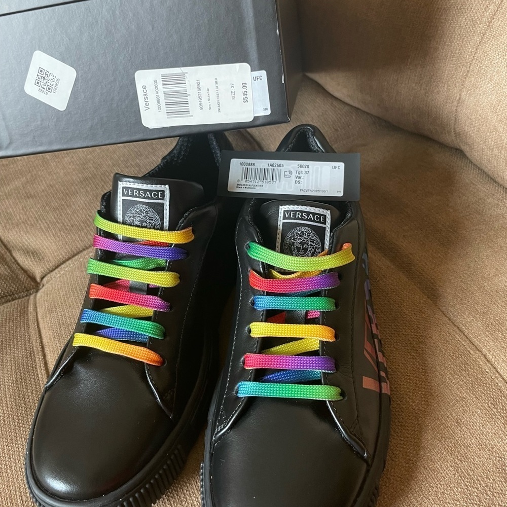 Versace Leather Sneakers - Picture 5 of 12